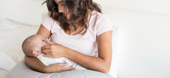 11 Fragen zum Stillstart, die sich jede Mama stellt