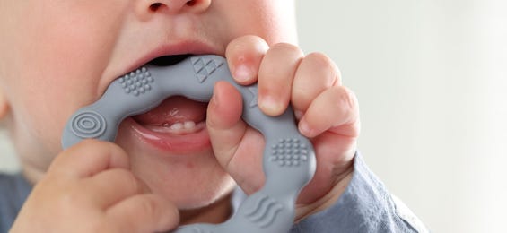 Les premières dents de bébé