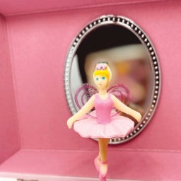 Svoora Musikspieluhr 