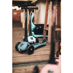 Scoot and Ride Highwaykick 3 LED - steel