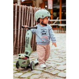 Scoot and Ride Highwaykick 1 Lifestyle - green lines