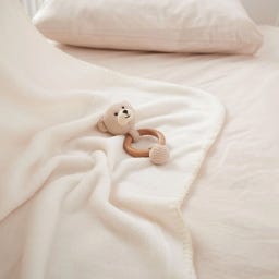 bieco Kuscheldecke Fleece beige - 1 Stk