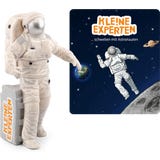 H&ouml;rfigur Kle!ne Experten schweben mit Astronauten