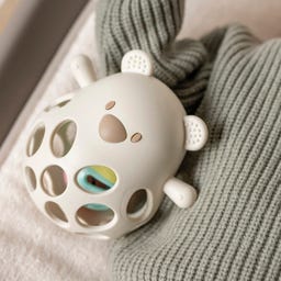 Nattou Silicon Bär rassel + Ball Ton - 1 Stk